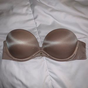 Victoria’s Secret nude strapless bra